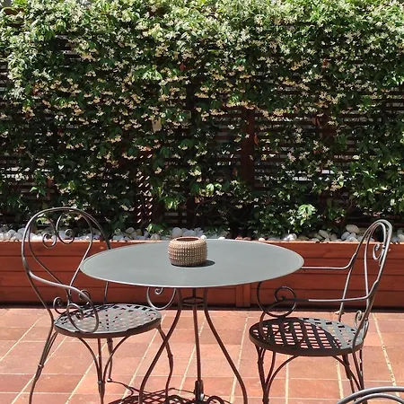 Select Garden Roma