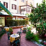 Select Garden 3* Roma