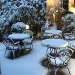 Select Garden 3* Roma