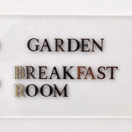 Select Garden 3* Рим