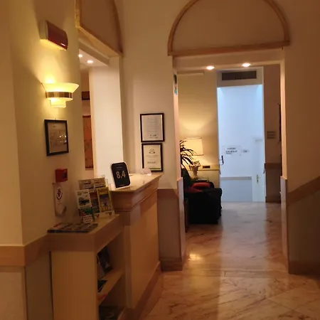 Select Garden Рим