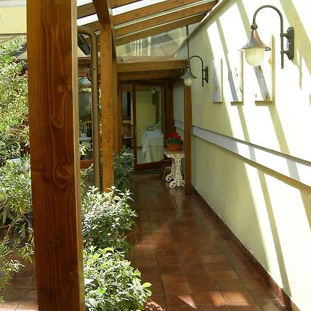 Отель Select Garden